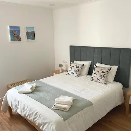 Quarto em Acomodações Particulares Lugar Da - Consolação -